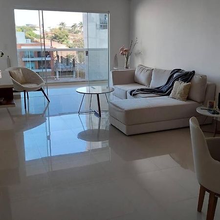 Апартаменты Hermoso Conjunto Residencial Con Piscina Асунсьон Экстерьер фото